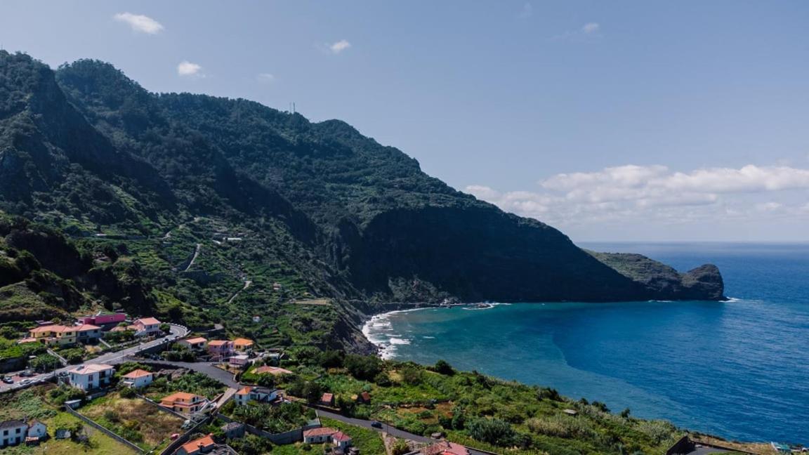 Guestready - Hikers Haven Hotel São Roque do Faial Eksteriør billede