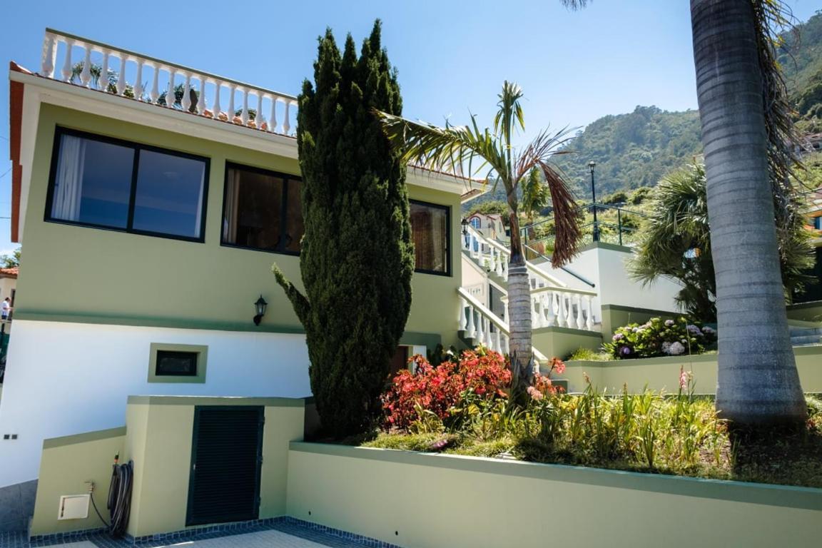 Guestready - Hikers Haven Hotel São Roque do Faial Eksteriør billede