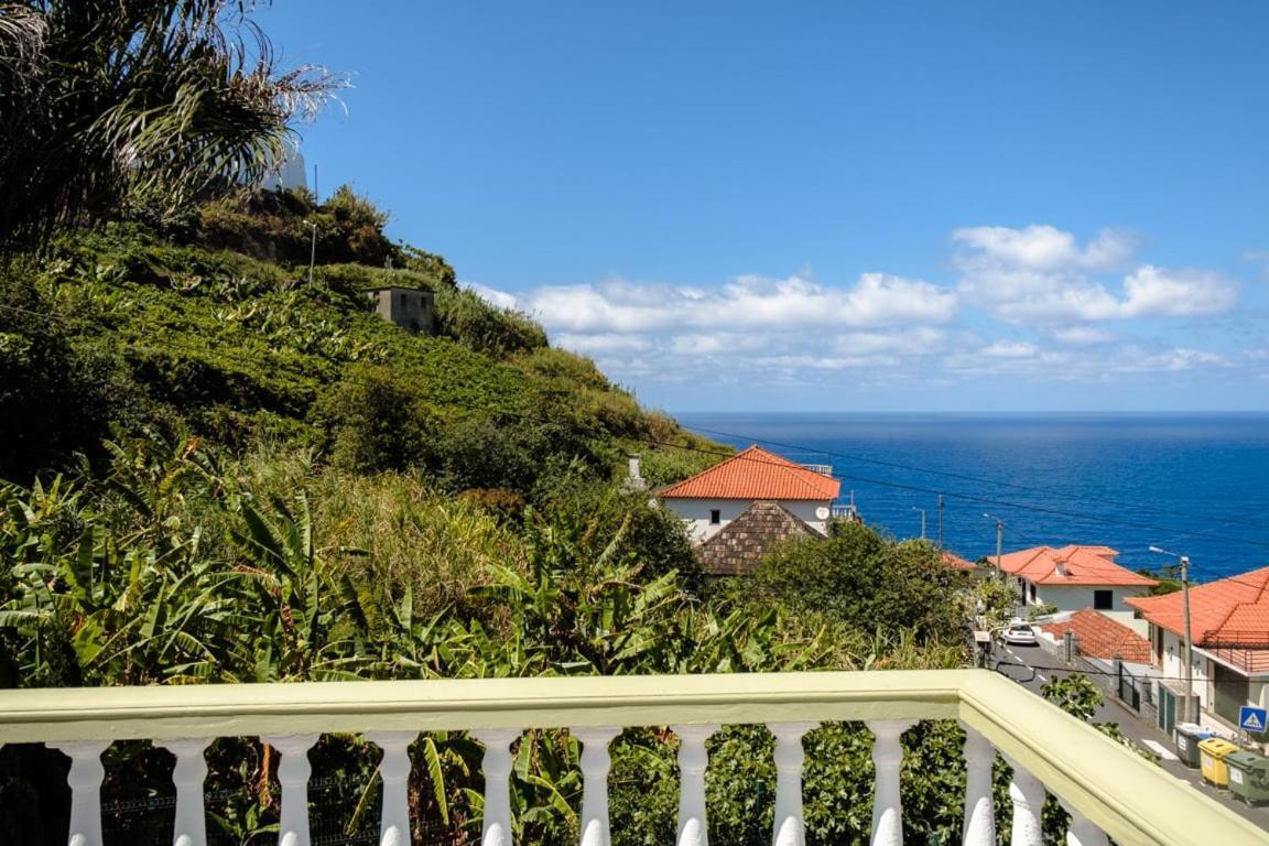 Guestready - Hikers Haven Hotel São Roque do Faial Eksteriør billede